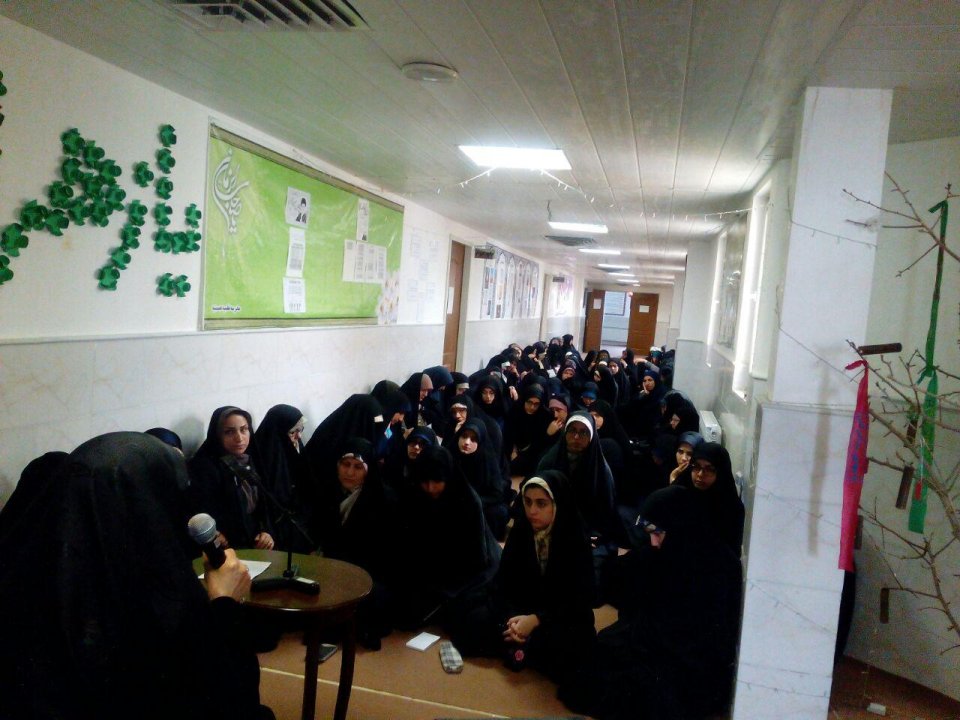 گزارش نشست بهداشتی به مناسبت روز سلامتی در جمع طلاب حوزه علمیه عصمتیه سمنان